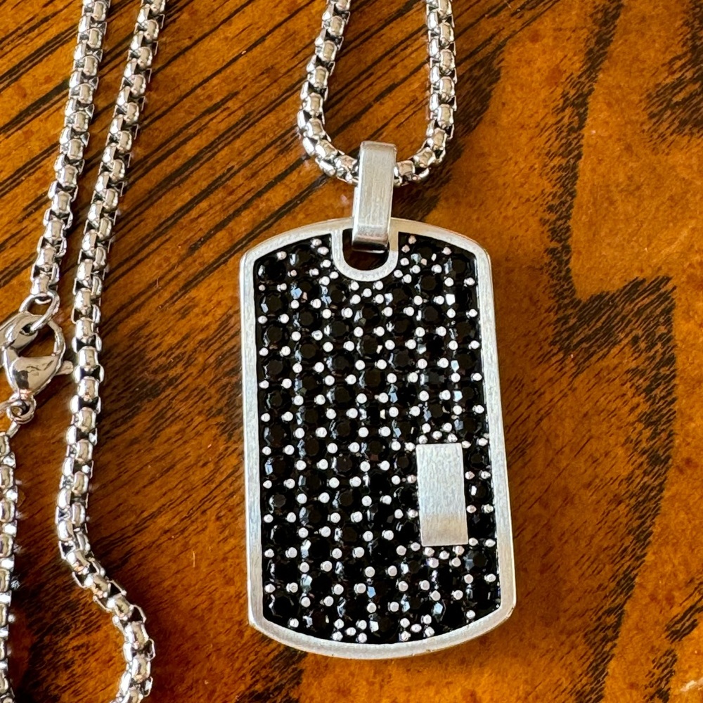 Style Stylish Neo Relique Men's Necklace with Dog Tag Pendant